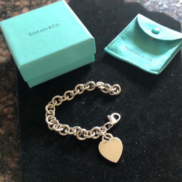 Tiffany & Co. Jewelry - Tiffany & Co. Authentic SS Heart Charm Braclet